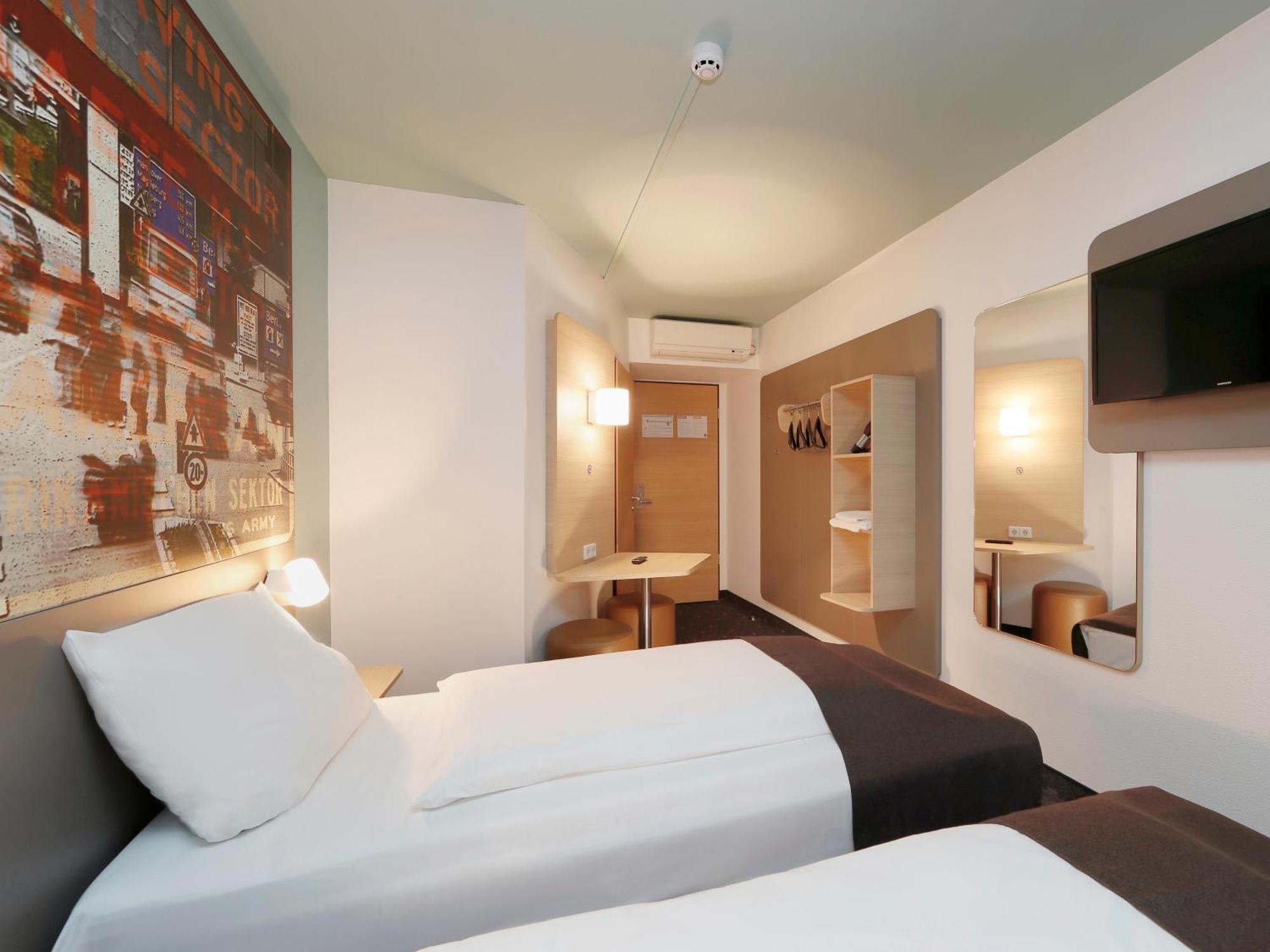 B&B Hotel Berlin-Dreilinden Kleinmachnow Ngoại thất bức ảnh