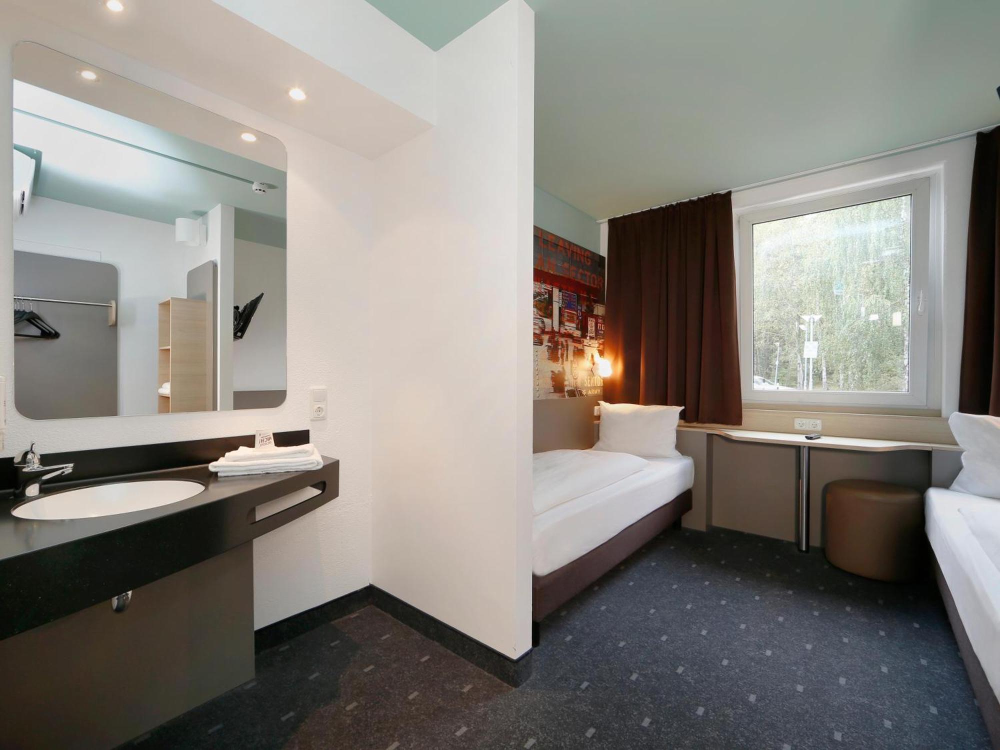 B&B Hotel Berlin-Dreilinden Kleinmachnow Ngoại thất bức ảnh