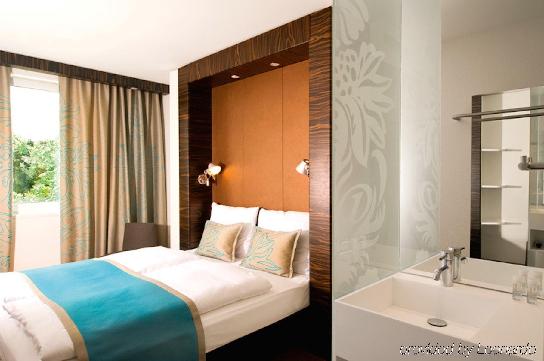 B&B Hotel Berlin-Dreilinden Kleinmachnow Ngoại thất bức ảnh
